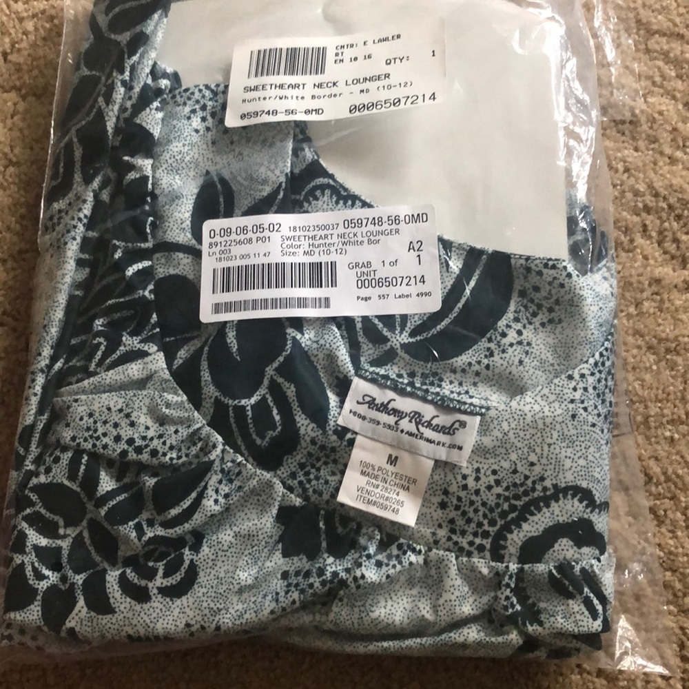 Anthony Richards Sweetheart Neck Lounger